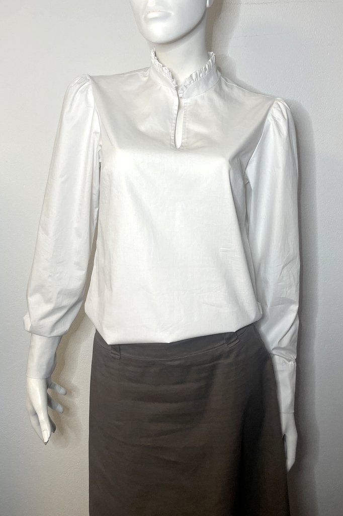 Stjärnöga vit bomullsblus, Mocca, brun kjol